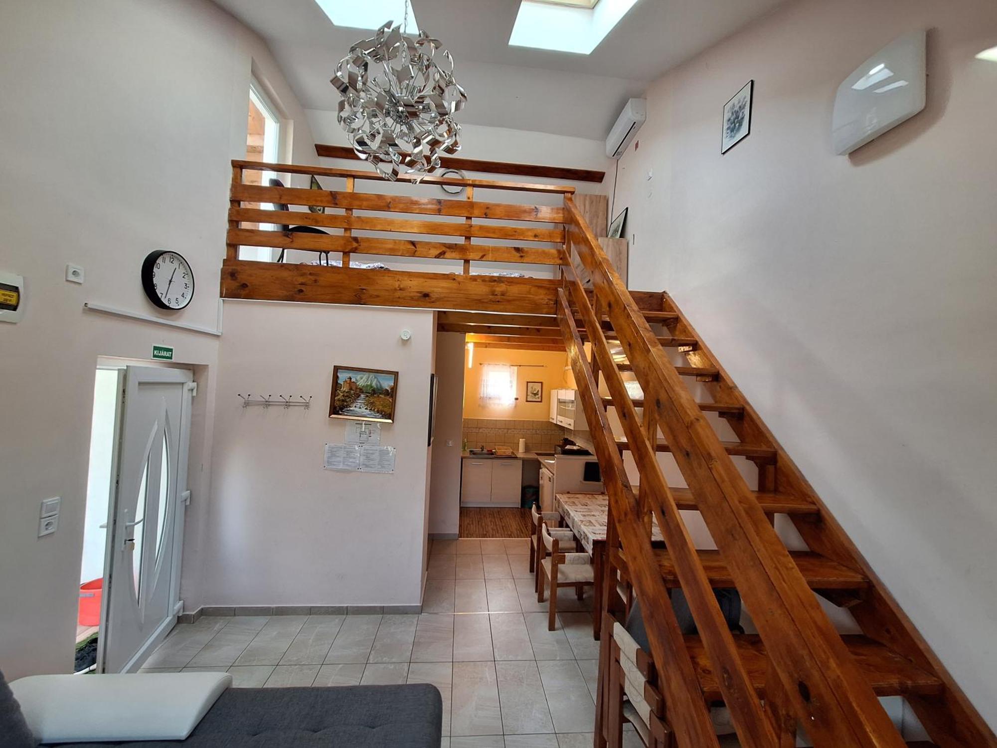 Cserke Holdfeny Apartman Cserkeszőlő エクステリア 写真